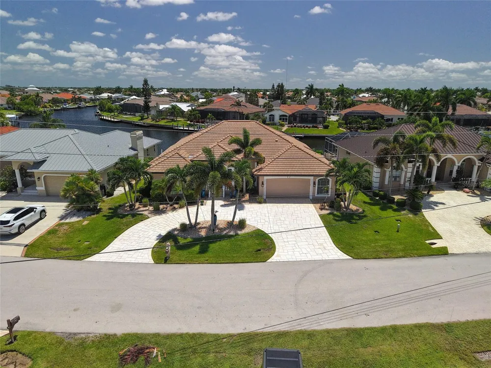 1317 PINE SISKIN DRIVE Punta Gorda, FL 33950