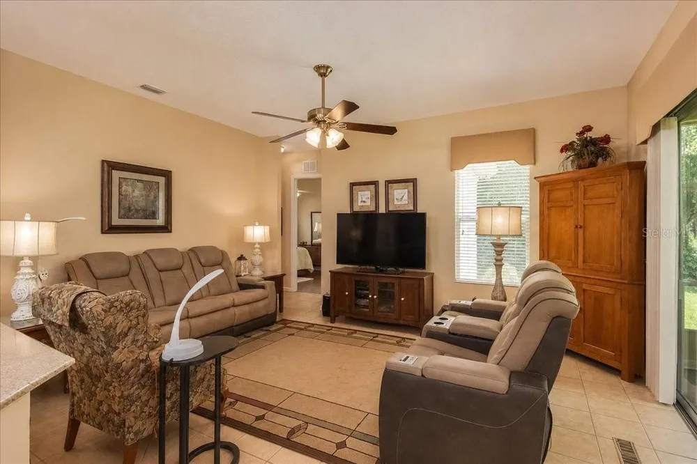 5667 27TH PLACE NW ocala, FL 34482
