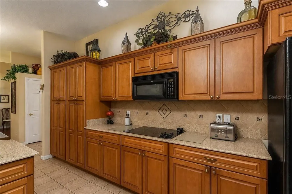 5667 27TH PLACE NW ocala, FL 34482
