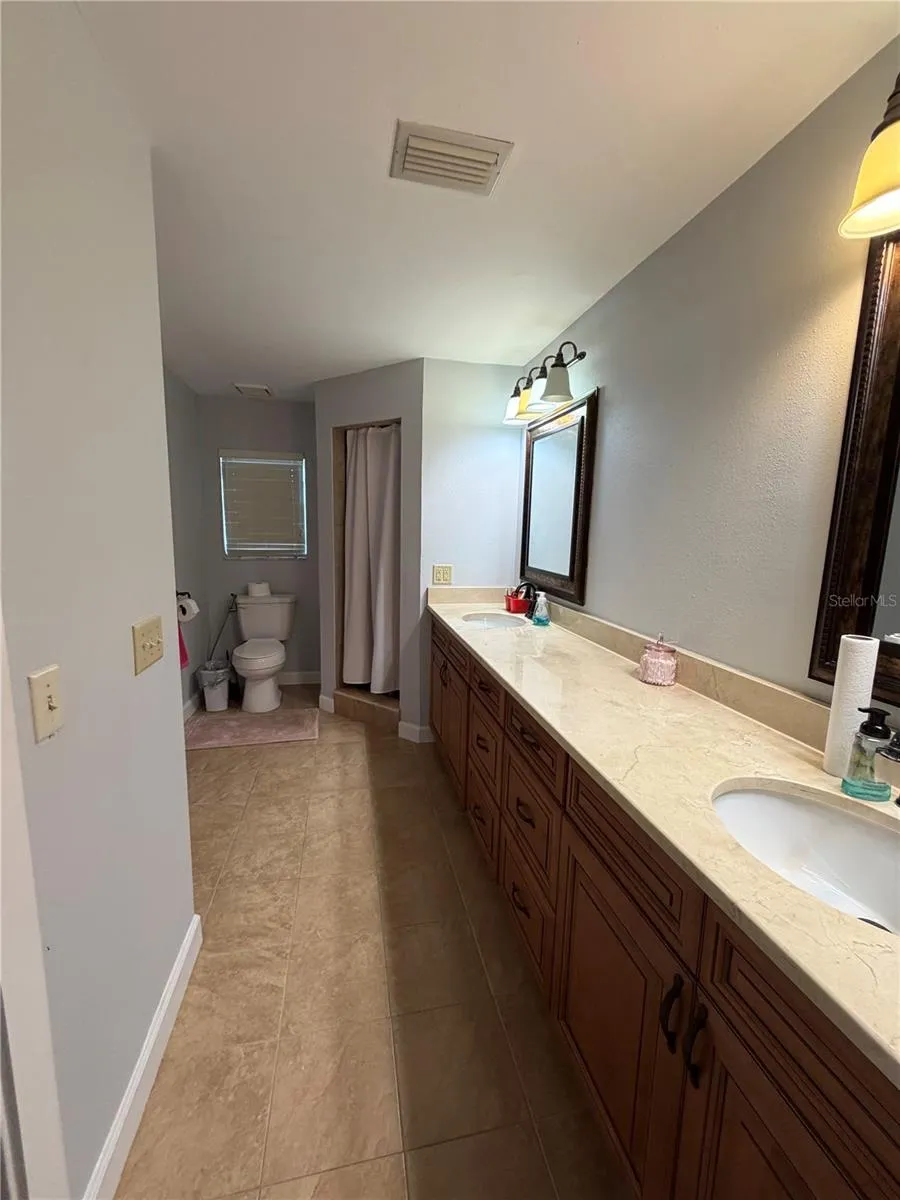 235 HARTRIDGE HILLS DRIVE Winter Haven, FL 33881