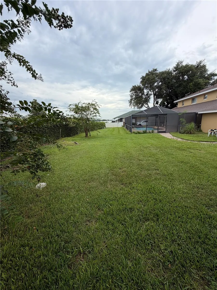 235 HARTRIDGE HILLS DRIVE Winter Haven, FL 33881