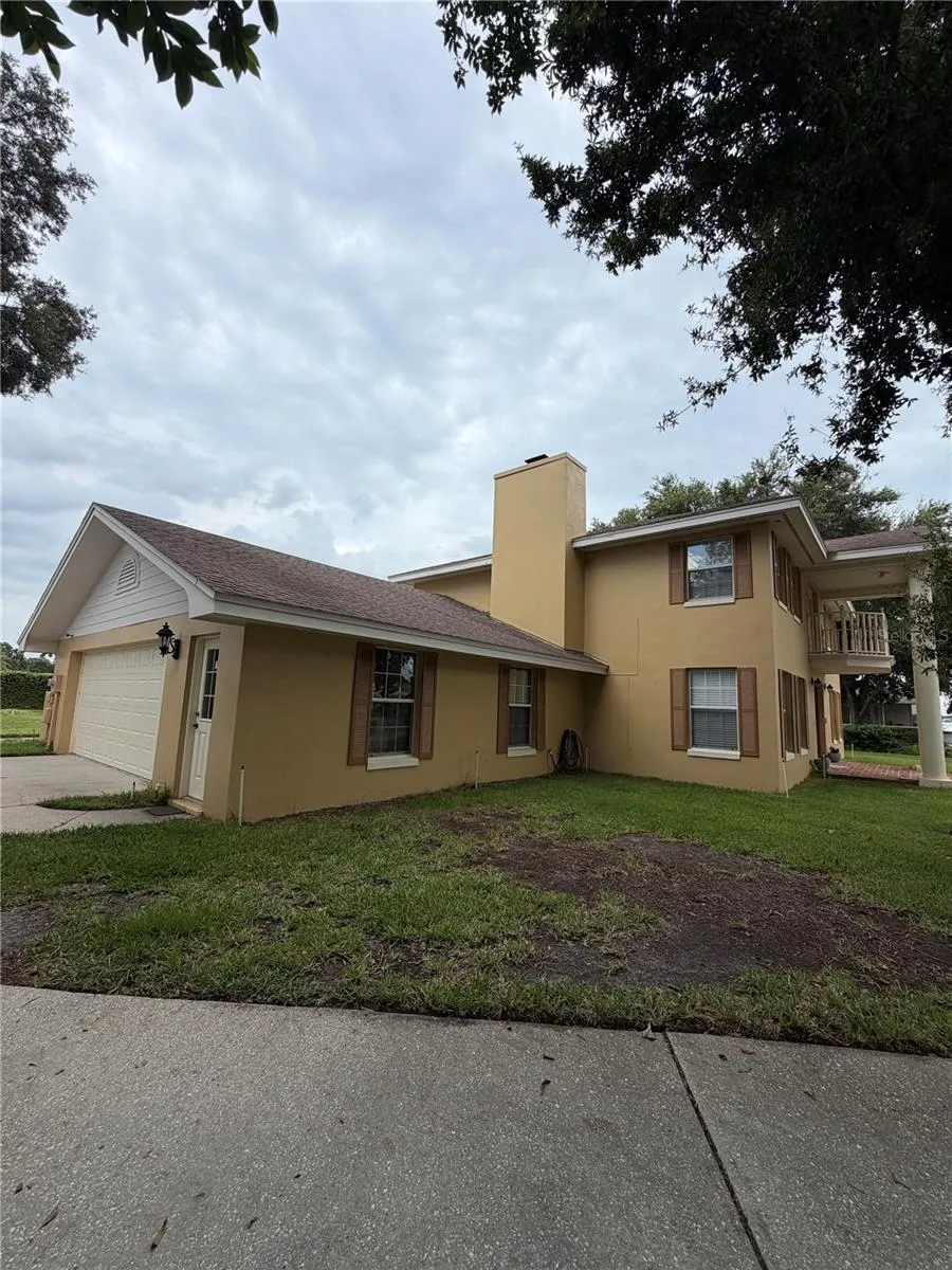 235 HARTRIDGE HILLS DRIVE Winter Haven, FL 33881