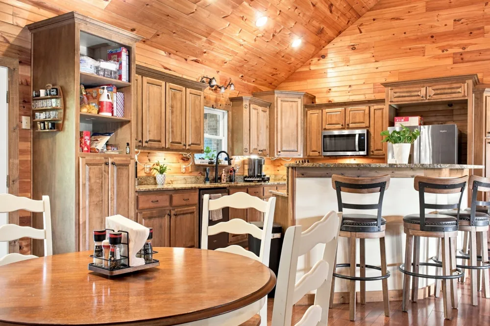 251 Tisdale Dr Smithville, TN 37166
