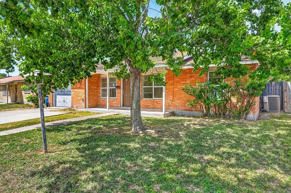 1626 Bois D Arc Place Corpus Christi, TX 78416