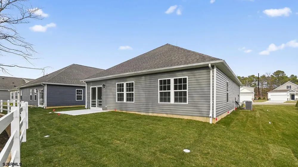 217 Huntington Dr Egg Harbor Township, NJ 08234