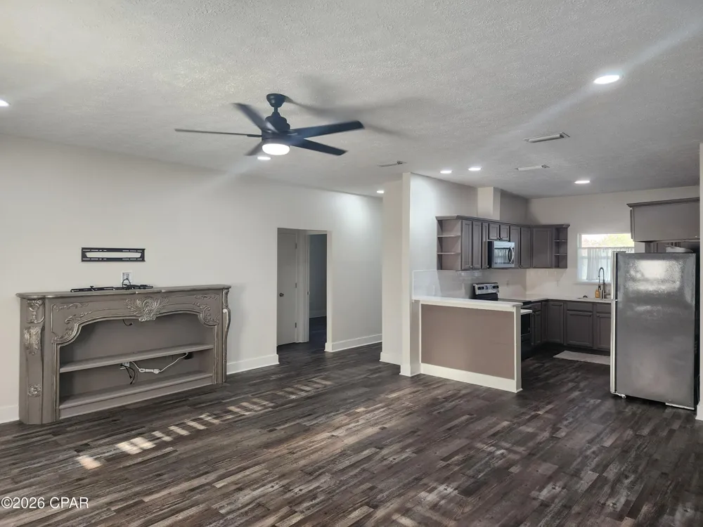 121 S Wells Street Panama City Beach, FL 32413