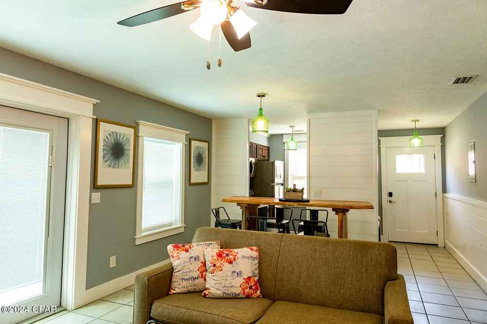 9720 Thomas Drive #B Panama City Beach, FL 32408