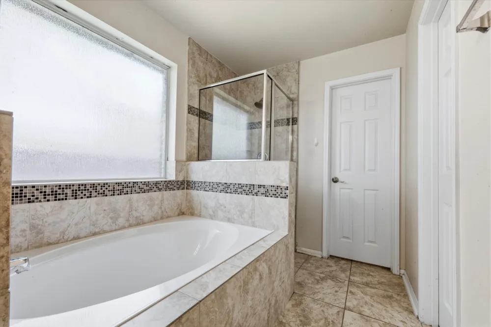 1284 Pinto Pass Alvin, TX 77511