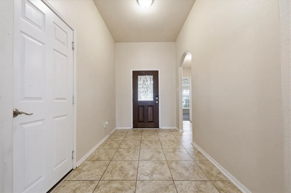 1284 Pinto Pass Alvin, TX 77511