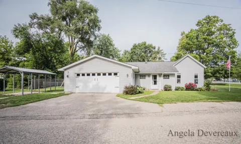 280 W Lake Street