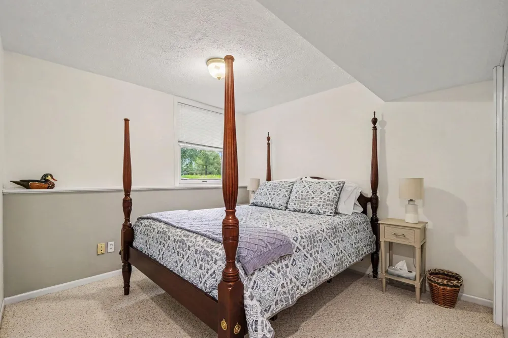 1444 Penncross Drive SE Caledonia, MI 49316