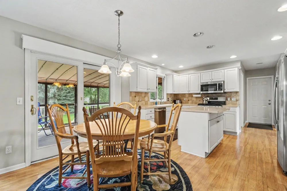 1444 Penncross Drive SE Caledonia, MI 49316