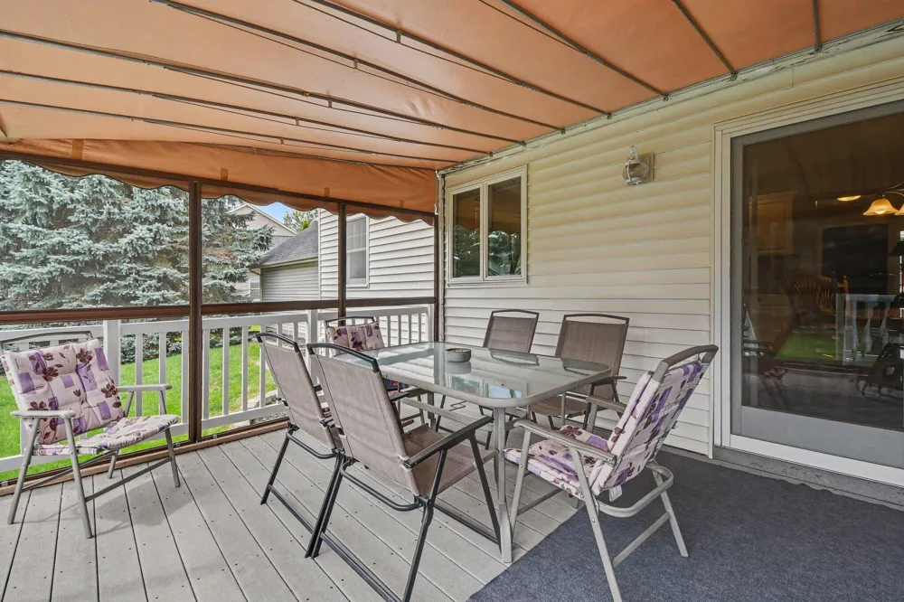 1444 Penncross Drive SE Caledonia, MI 49316