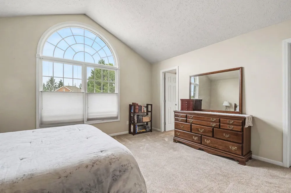 1444 Penncross Drive SE Caledonia, MI 49316
