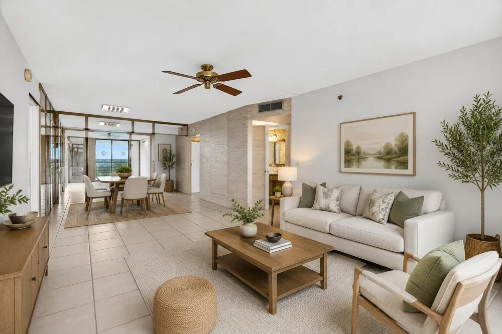 1100 St Charles Place #PH3 Pembroke Pines, FL 33026