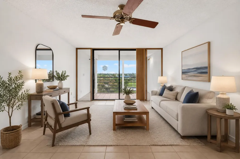 1100 St Charles Place #PH3 Pembroke Pines, FL 33026