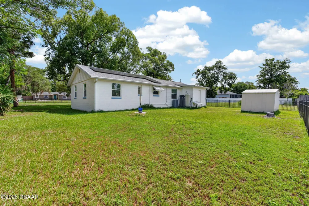 277 Debary Drive Debary, FL 32713