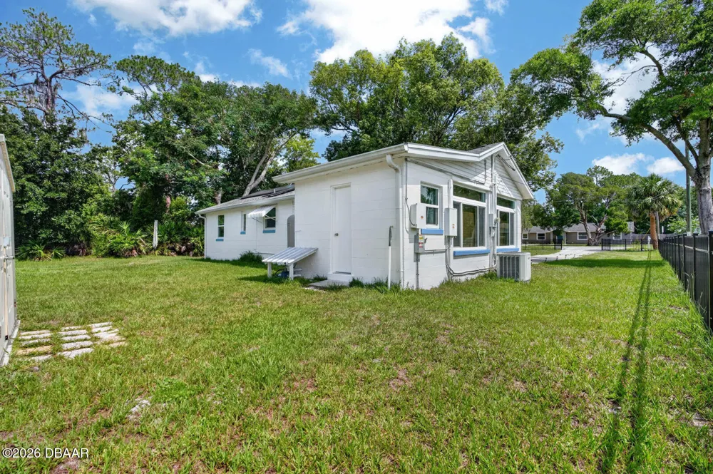 277 Debary Drive Debary, FL 32713