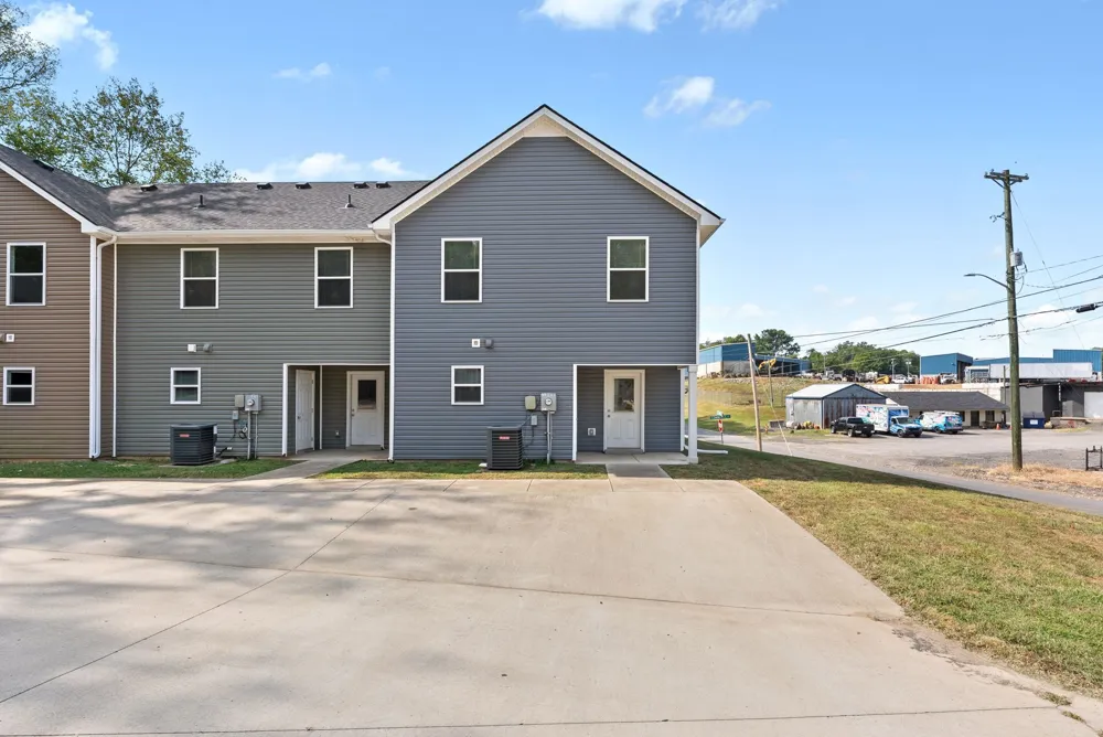 1101 Commerce St Clarksville, TN 37040