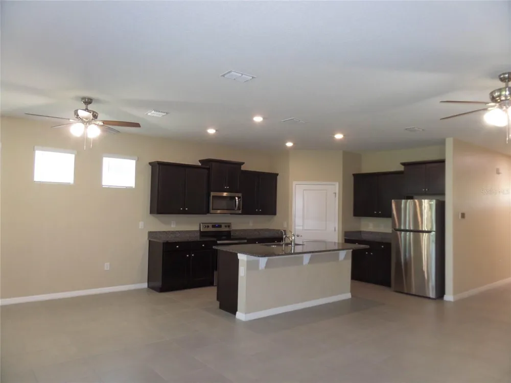 7832 PENROSE PLACE Wildwood, FL 34785