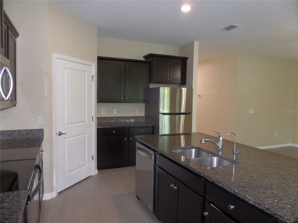 7832 PENROSE PLACE Wildwood, FL 34785