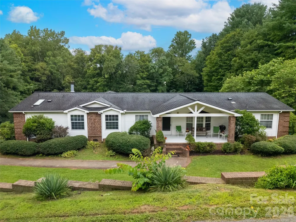 15 Windy Canyon Road Candler, NC 28715