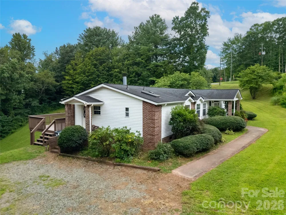 15 Windy Canyon Road Candler, NC 28715