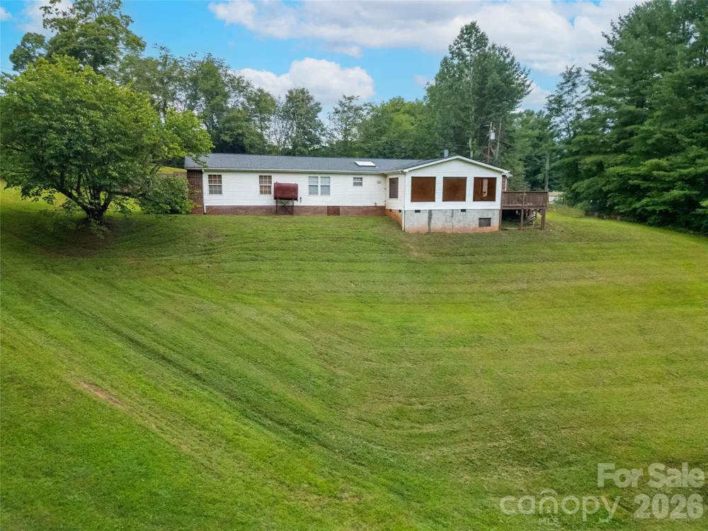 15 Windy Canyon Road Candler, NC 28715