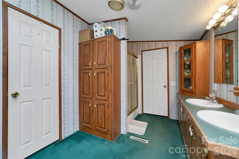 15 Windy Canyon Road Candler, NC 28715