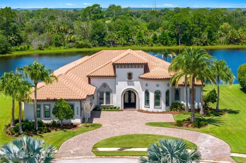 4686 Tea Tree Court