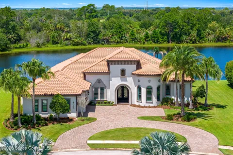 4686 Tea Tree Court