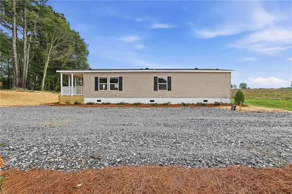 915 Smith Loop Road Demorest, GA 30535