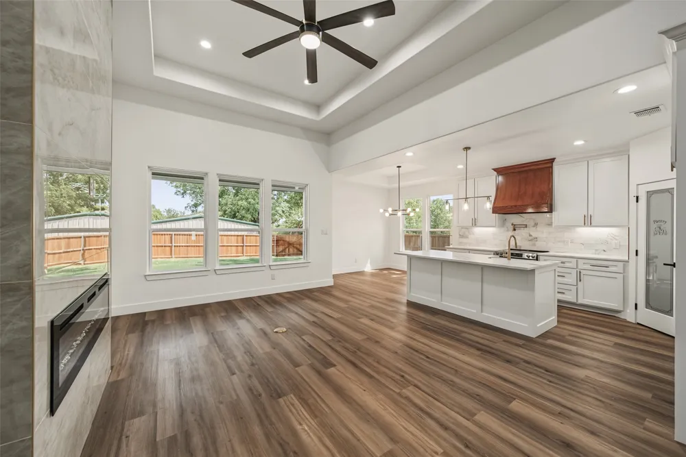 303 Hobbs Avenue Boyd, TX 76023