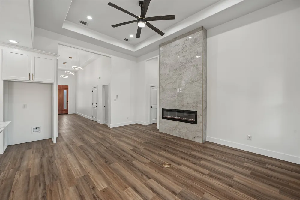 303 Hobbs Avenue Boyd, TX 76023
