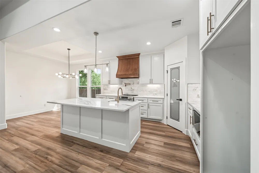 303 Hobbs Avenue Boyd, TX 76023