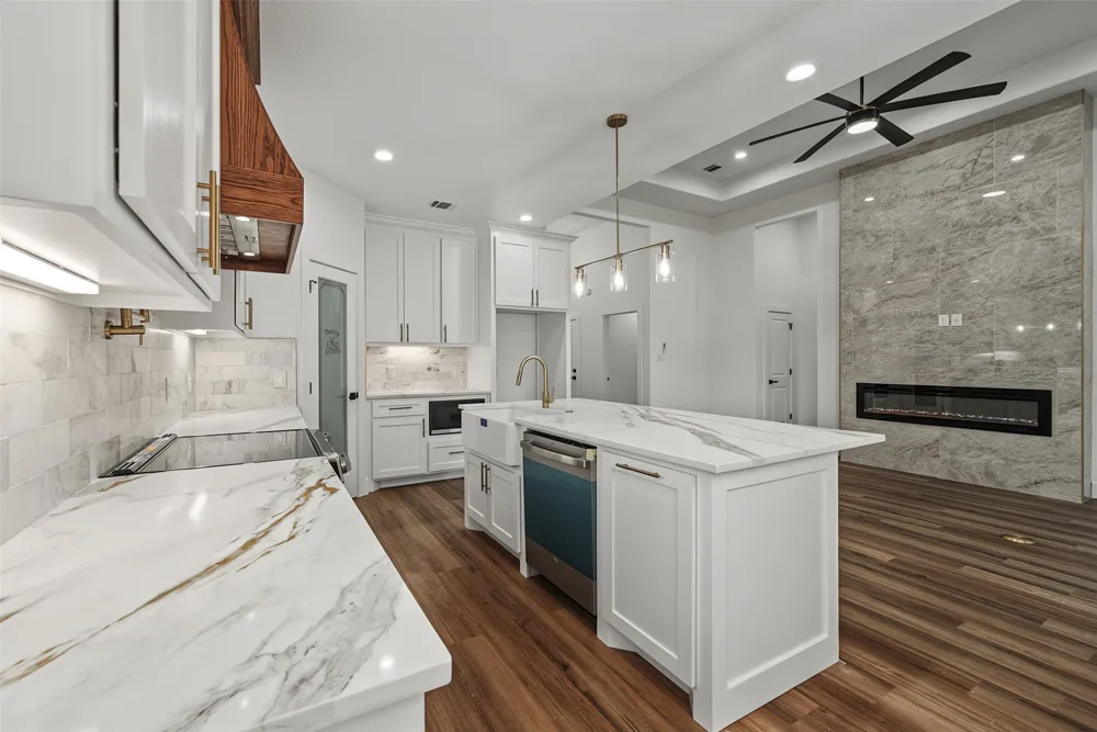 303 Hobbs Avenue Boyd, TX 76023