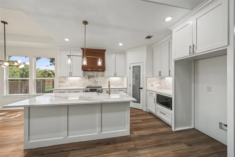 303 Hobbs Avenue Boyd, TX 76023