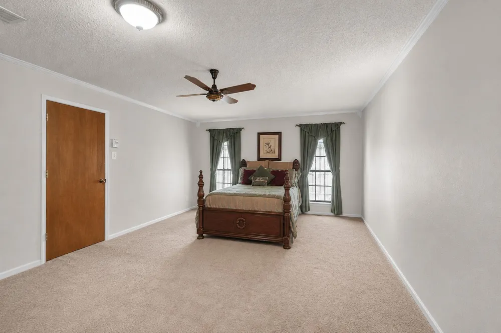 1455 Warrington Court Fort Worth, TX 76112