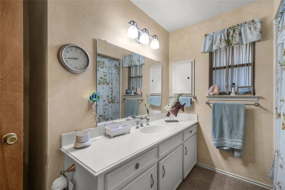 1455 Warrington Court Fort Worth, TX 76112