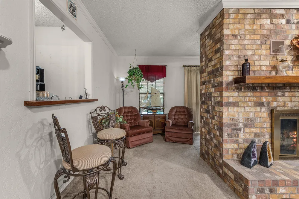 1455 Warrington Court Fort Worth, TX 76112