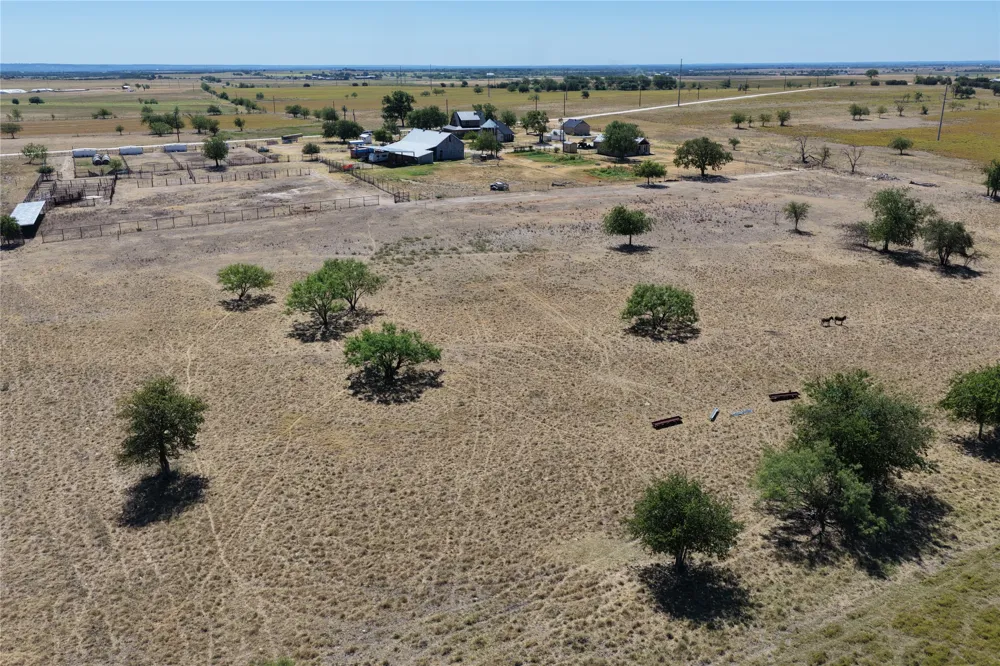 6610 CR 431 Jonesboro, TX 76538