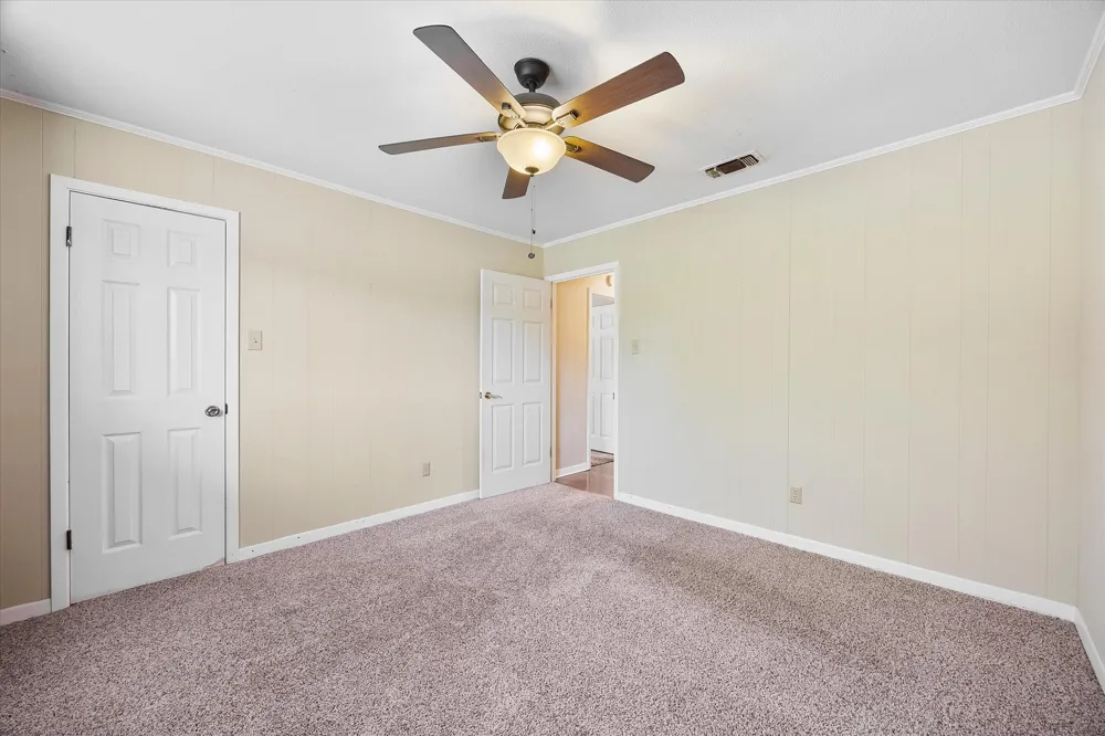 2925 Melmar Park Street Commerce, TX 75428