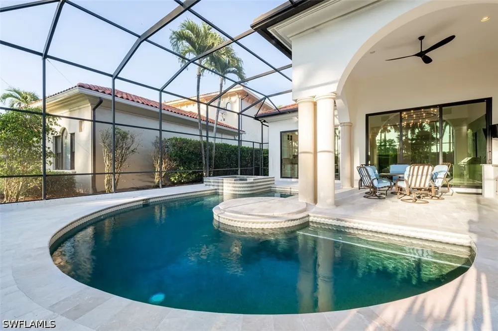 MEDALLIST LANE Naples, FL 34109