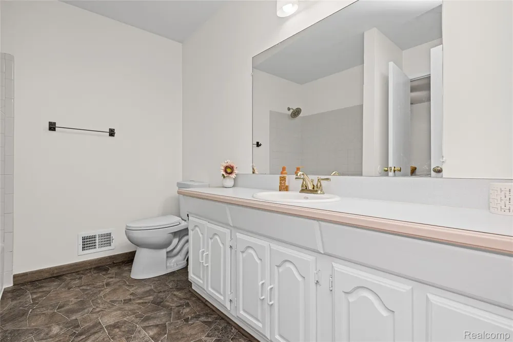 34616 Shorewood Street Chesterfield Township, MI 48047