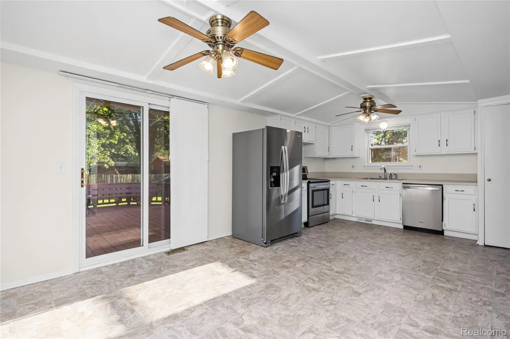 34616 Shorewood Street Chesterfield Township, MI 48047