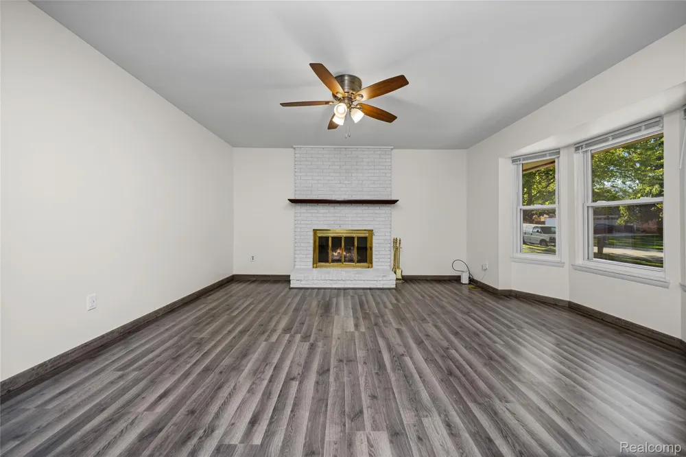 34616 Shorewood Street Chesterfield Township, MI 48047