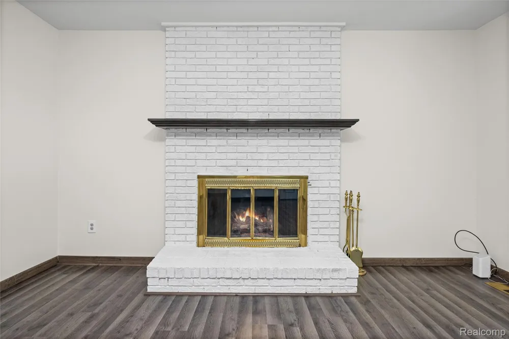34616 Shorewood Street Chesterfield Township, MI 48047