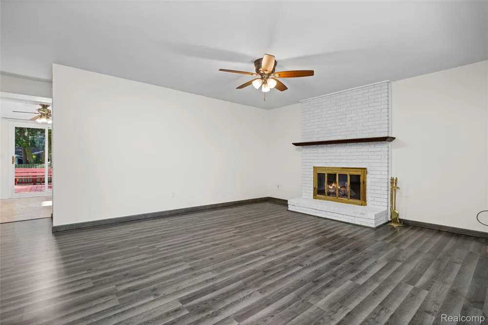 34616 Shorewood Street Chesterfield Township, MI 48047