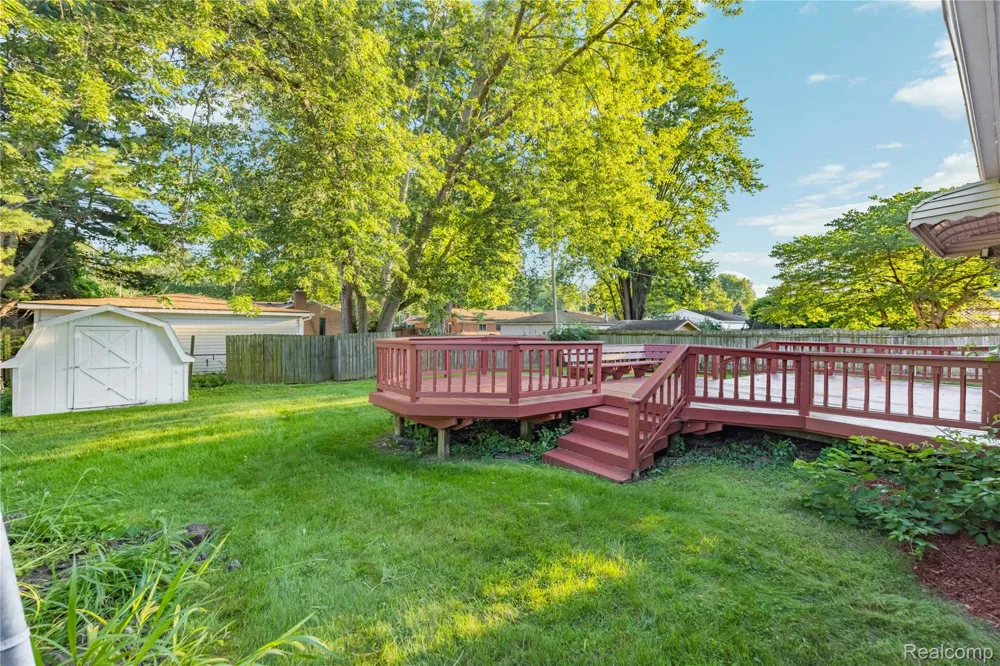 34616 Shorewood Street Chesterfield Township, MI 48047