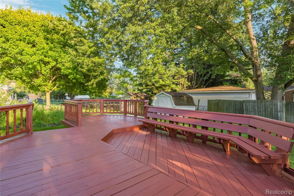 34616 Shorewood Street Chesterfield Township, MI 48047